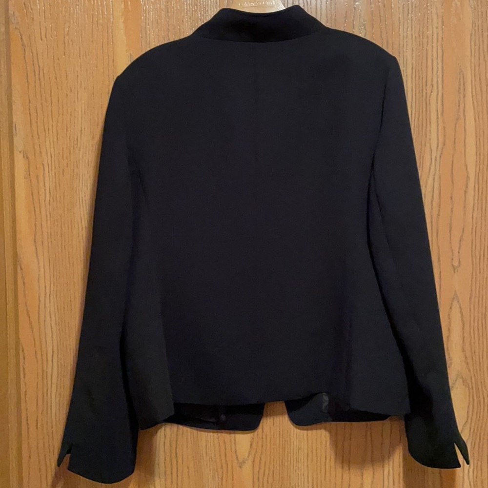 Talbots Asymmetrical Button Jacket Euc 18 - image 4